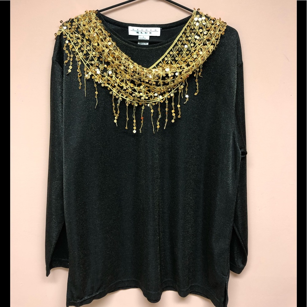 Elegant metallic top. Gold scarf around the neck is separate. Can be maternity.